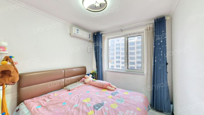 钢混结构 南北通透板楼 中间楼层 视野开阔 距高铁站近-卧室C