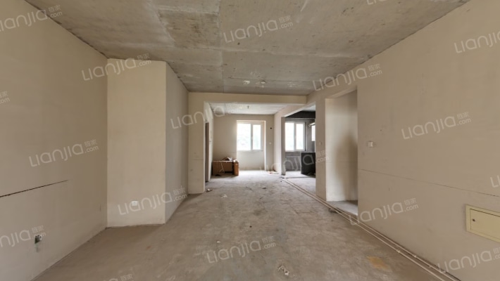 香邑溪谷一期洋房 南北三居室 采光无遮挡 视野好-客厅