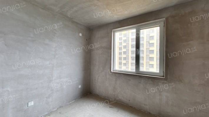 本房子在德信公园北侧 东北户型两居室-卧室A