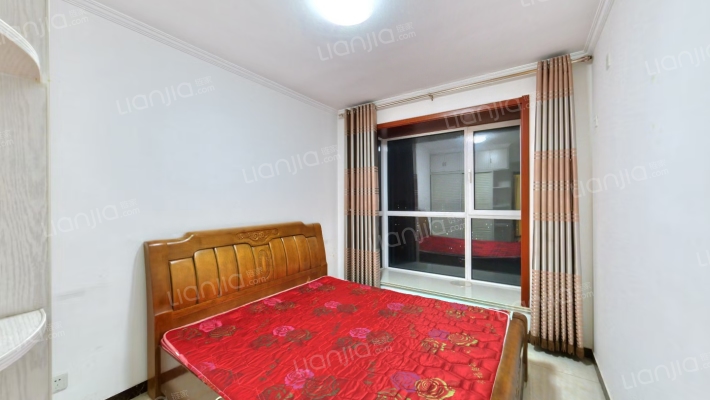 此房带装修，高楼层采光视野好，业主诚意出售-卧室B