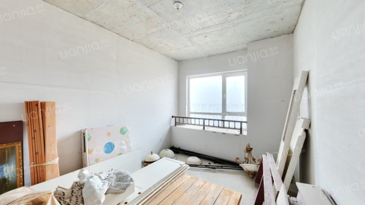 政法街 优质社区 环境好 电梯房两居-卧室B