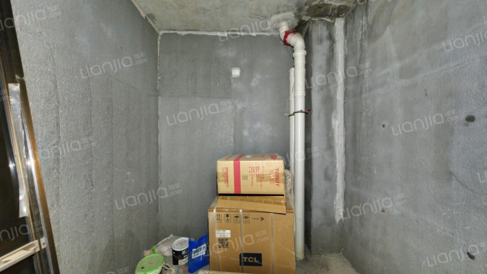 政法街 优质社区 环境好 电梯房两居-卫生间