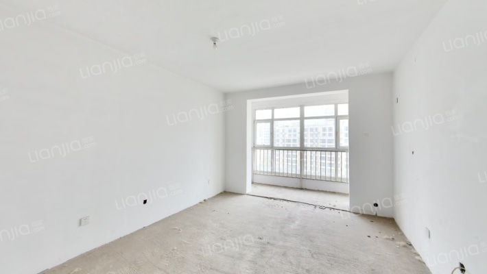 凯旋门 南北三居 ，中间楼层， 满五唯一-客厅