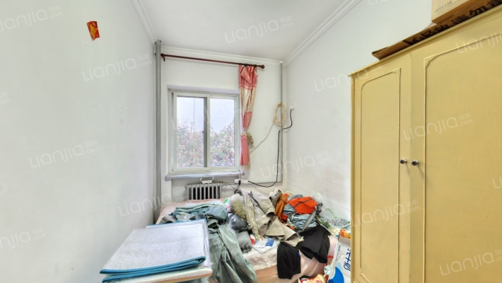 业主诚意出售 三义旁 南北通透 明厨明卫 两居-卧室A