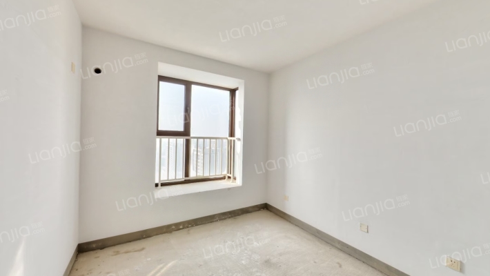 高铁新城 理想湾1居室 毛坯房 满二 随意装修-卧室