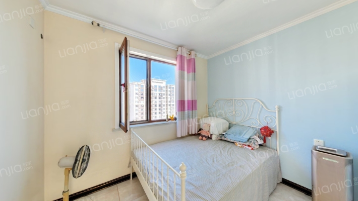 涿州高铁东站 精装南北通透三居出售 可拎包入住哦-卧室C