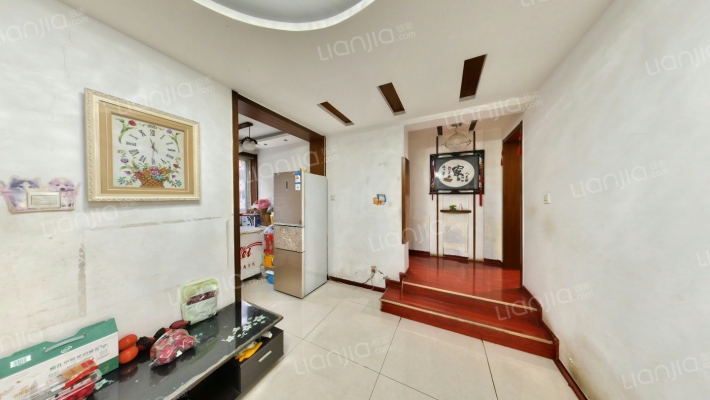 位于冠云中路  七十年大产权 南北通透-餐厅