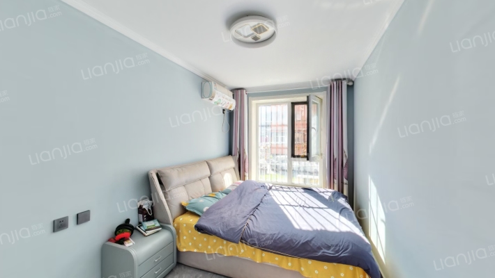 范阳路开发区槐林新村全南三居出售精装修未住-卧室B