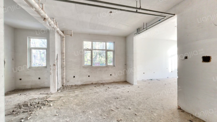 军官社区联排别墅，集体供暖，随意装修-餐厅