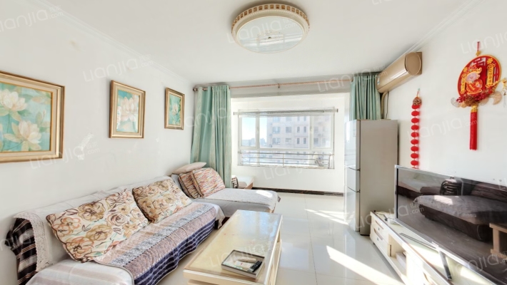 开发区冠云路新加坡精装修两居室家具家电齐全拎包入住-客厅