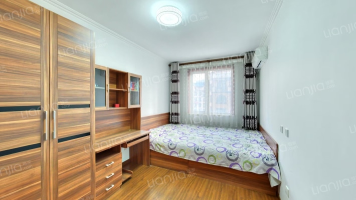 精装洋房，中间层，南北通透，低密度洋房-卧室B