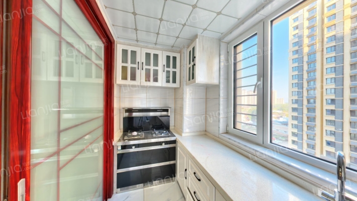 本房子在德信公园北侧 精装修所见即所得-厨房