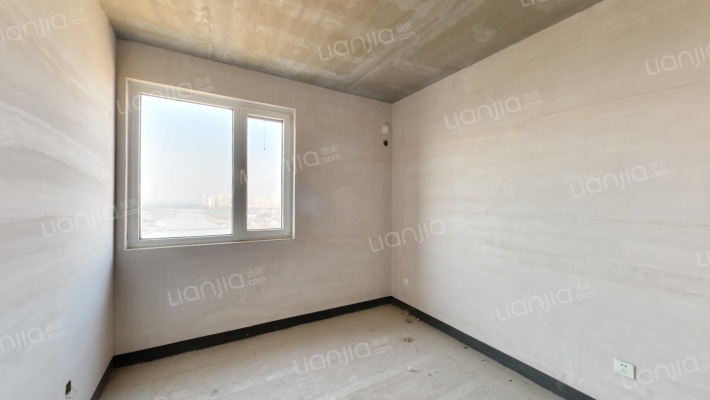 一线河景美宅，标准现房，即买即住-卧室B