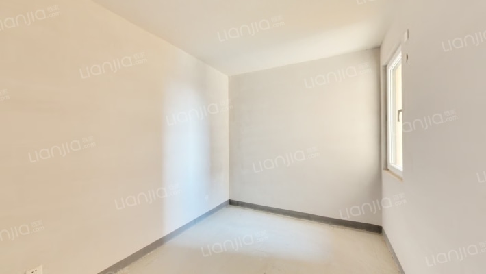 一线河景美宅，标注现房，即买即住-卧室A