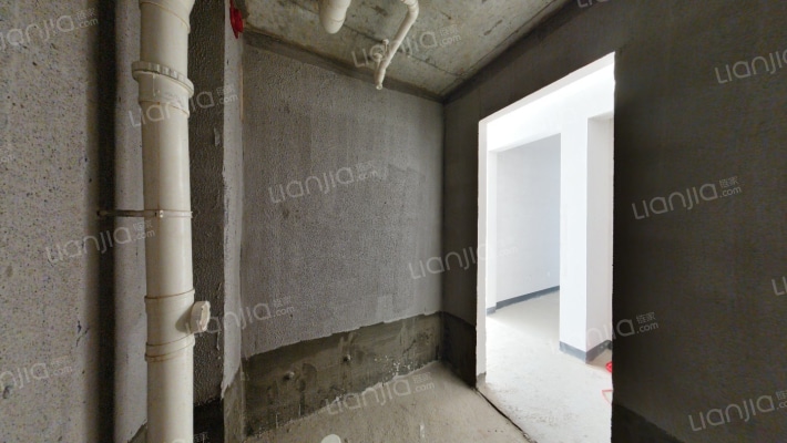 70大产权孔雀悦澜湾，81平44万永济公园旁高档社区-卫生间