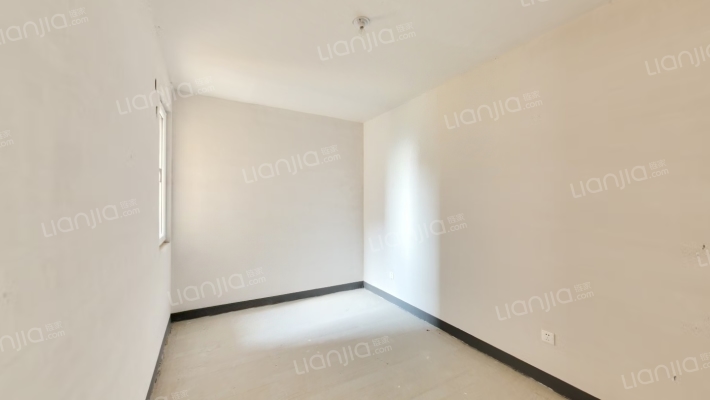 70大产权孔雀悦澜湾，81平44万永济公园旁高档社区-卧室A