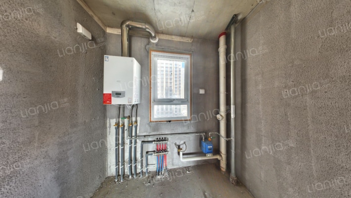 南北通透大三居是，户型方正，采光好。价格合适-厨房