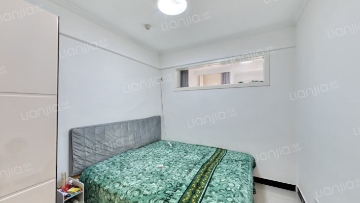 70年产权，居住，位置好，有房本，满二。-卧室B