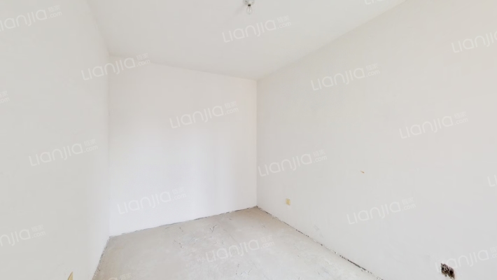 此房满五唯一，全南两居室，毛坯房，采光好，环境好-卧室A