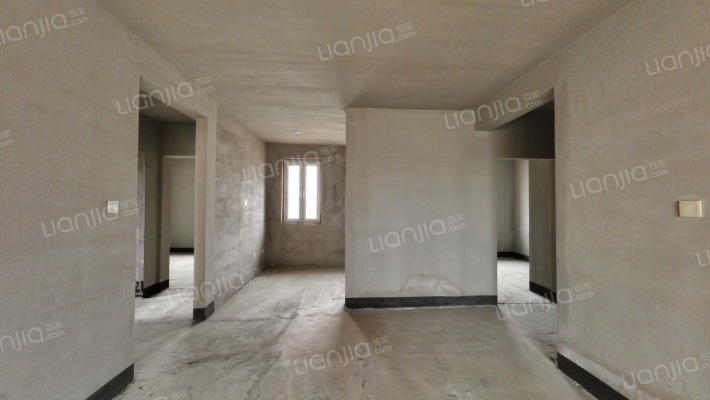 好楼层，采光好，全天都能进光，小区楼间距大，绿化高-客厅