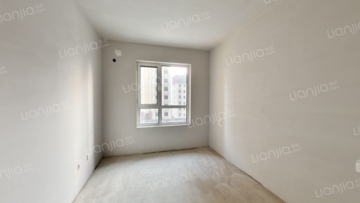 小区内有幼儿园，环境绿化好，一梯三户，可更名-卧室A