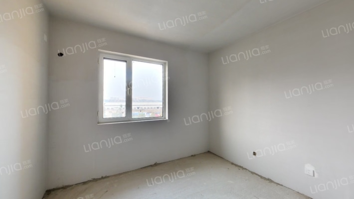 小区内有幼儿园，环境绿化好，一梯三户，可更名-卧室C