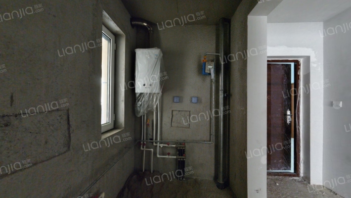 小区内有幼儿园，环境绿化好，一梯三户，可更名-厨房