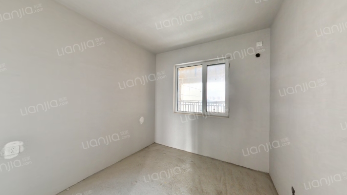 小区内有幼儿园，环境绿化好，一梯三户，可更名-卧室B