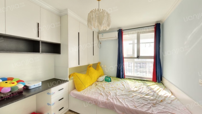 朝阳两居 楼层好 房本满五唯一，采光好 可看房-卧室A