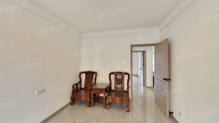 楼层好 社区环境好 位置好 交通好-卧室B