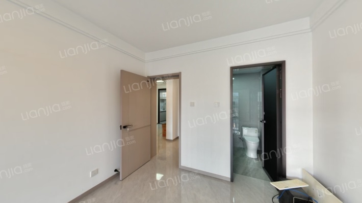 楼层好 社区环境好 位置好 交通好-卧室C