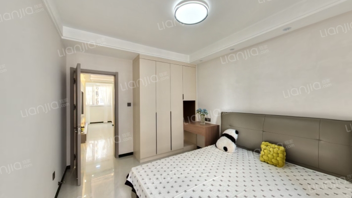 翔天万和城 南北通透三居 好楼层-卧室B