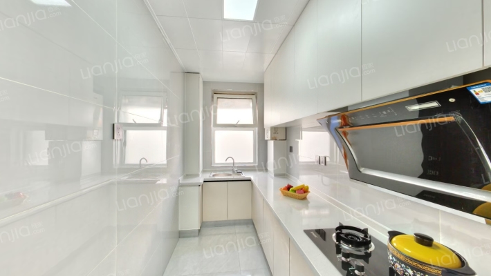 翔天万和城 南北通透三居 好楼层-厨房