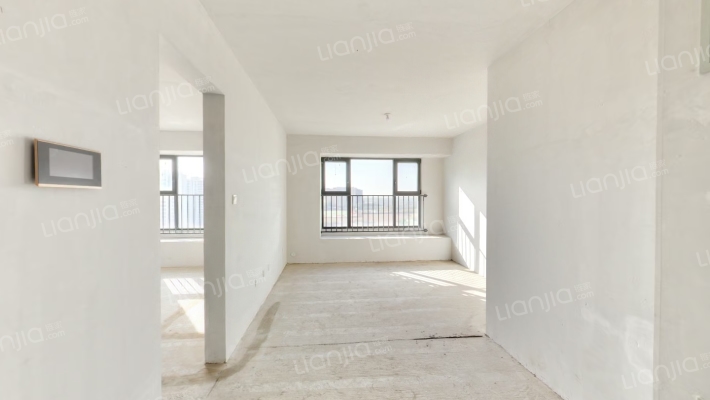 华远海蓝城二期 3室2厅 南 北-客厅