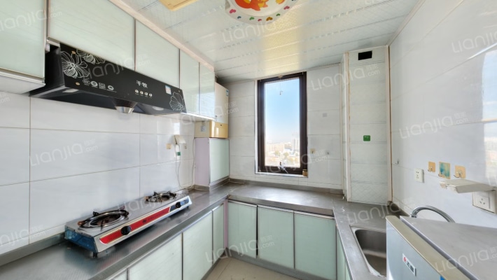 鸿坤理想湾一居室精装满二随时看房明厨明卫-厨房