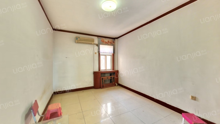 顺通小区 3室2厅 东 西-卧室C