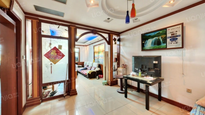 顺通小区 3室2厅 东 西-餐厅