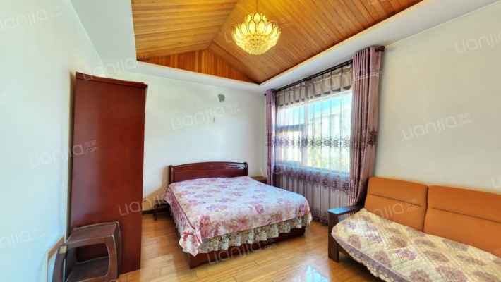 精装联排别墅，房本满五税费低，无遮挡采光好-卧室B