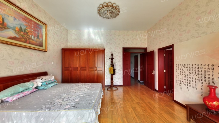 精装联排别墅，房本满五税费低，无遮挡采光好-卧室E