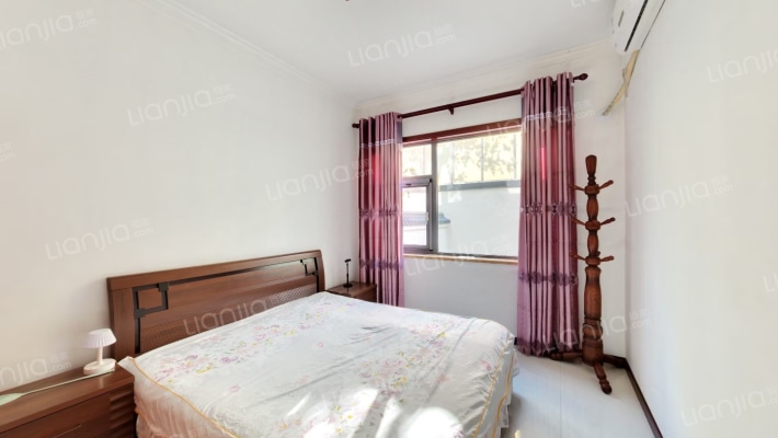 精装联排别墅，房本满五税费低，无遮挡采光好-卧室A