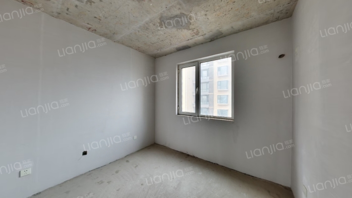 南北通透大三居 中高楼层 视野很棒 有钥匙-卧室B