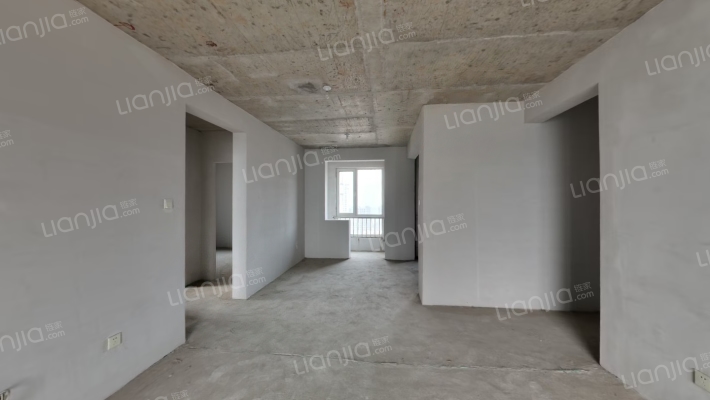 南北通透大三居 中高楼层 视野很棒 有钥匙-客厅