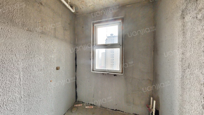 南北通透大三居 中高楼层 视野很棒 有钥匙-卫生间A