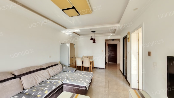 花园式社区全南两居室精装修可拎包入住-客厅