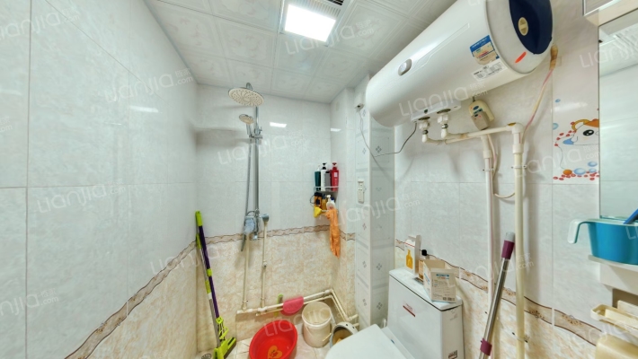 简单装修，户型方正，房本满五不唯一，配套齐全。-卫生间