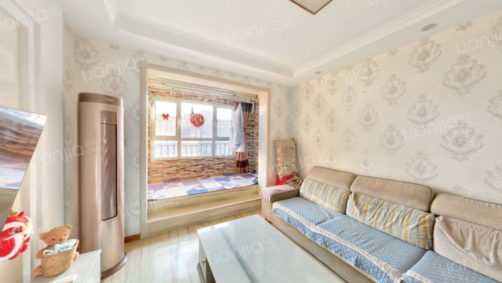 鹏渤印象城牛津花园 3室2厅 南 北-客厅