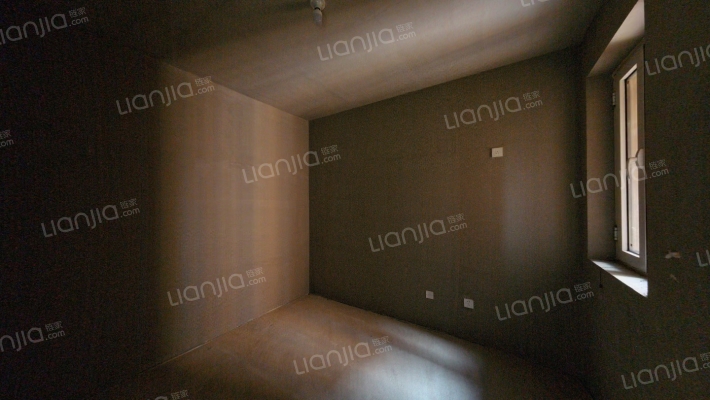 房本满五，全阳两居，小区环境优良-卧室A