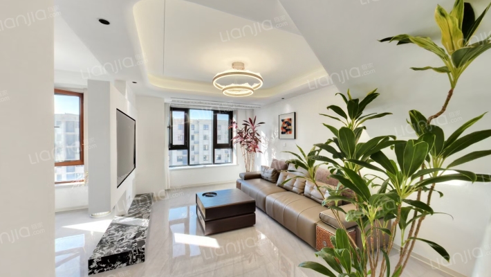 新干线上跃户型，户型方正，采光好视野佳。-客厅