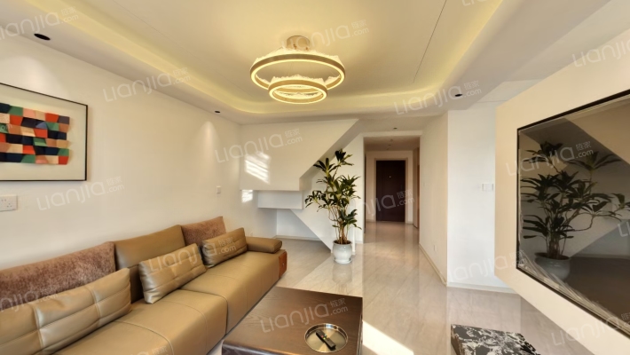 新干线上跃户型，户型方正，采光好视野佳。-客厅