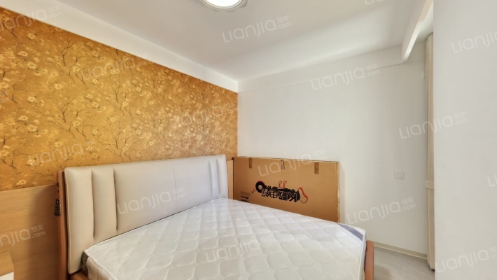 新干线上跃户型，户型方正，采光好视野佳。-卧室A